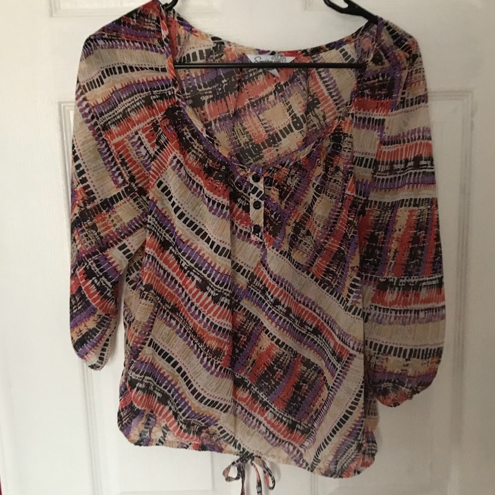3/4 sleeve top. Size M.